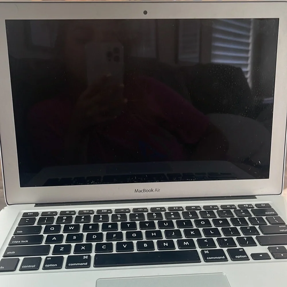 MacBook Air 13”